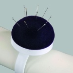 Arm pin cushion  - Material: with clasp - Color:...